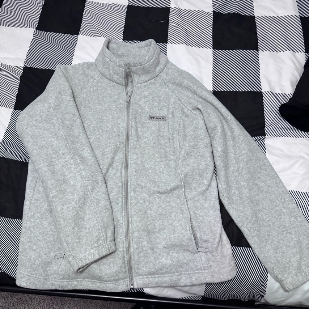 Columbia Light Gray Fleece Jacket